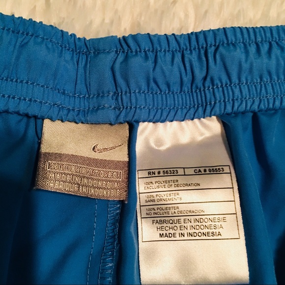 Nike Shorts - Picture 3 of 4